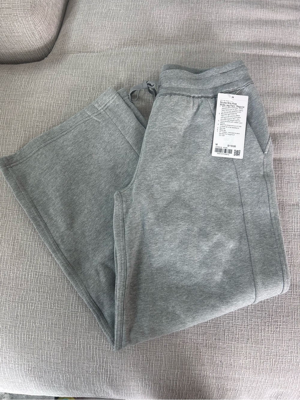 Women’s Grey Lululemon Scuba Mid-Rise Wide Leg Pant. Size M. - Picture 2 of 4